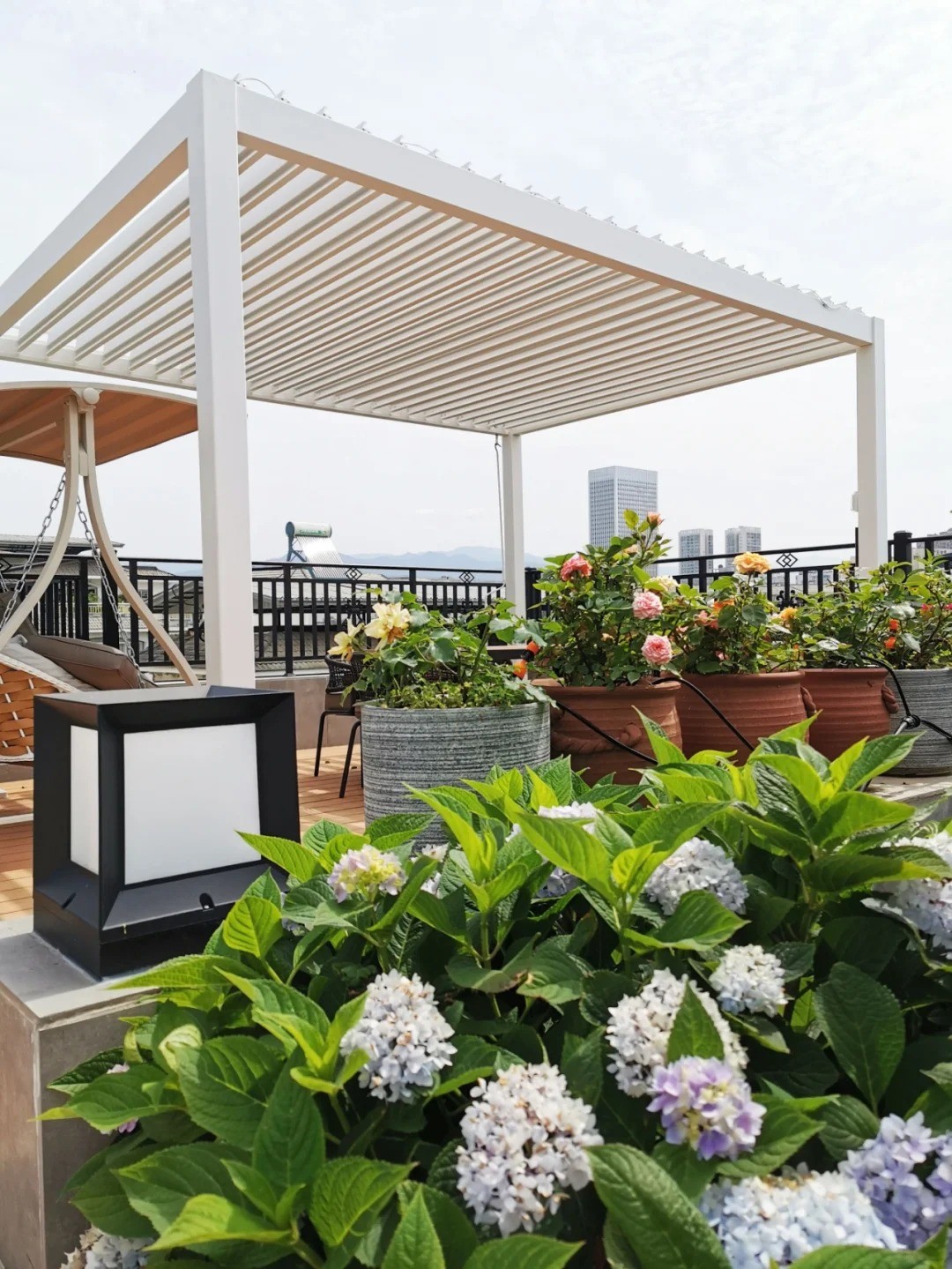 [10X19FT] Alora Premium Powder-Coated Aluminum Pergola With Adjustable Louvers (SAK78345)